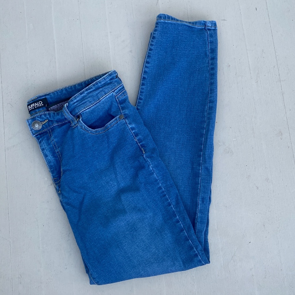 Buffalo David Britton Aubrey Mid Rise Capri Pants